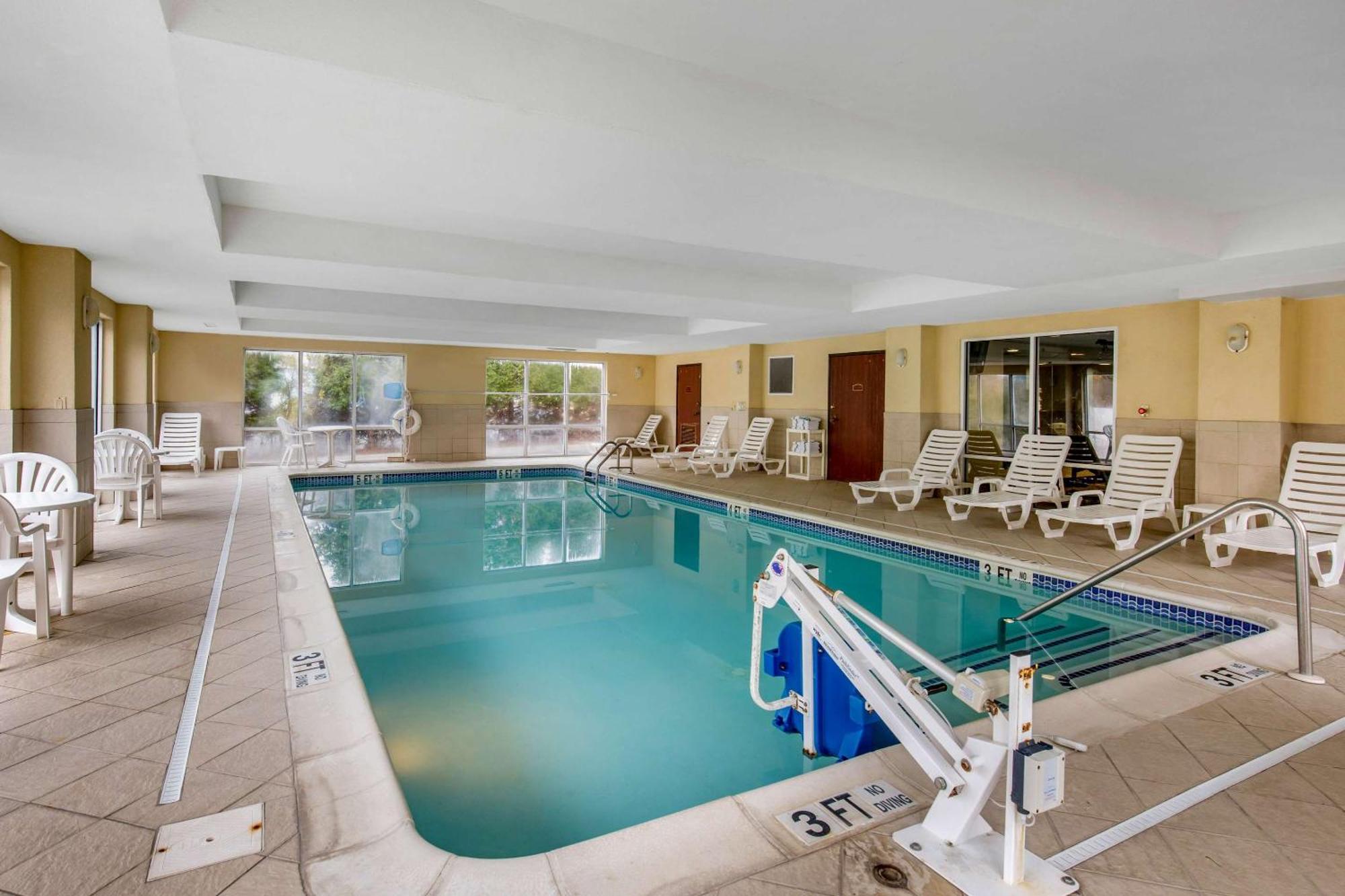 Comfort Suites Seaford Zewnętrze zdjęcie