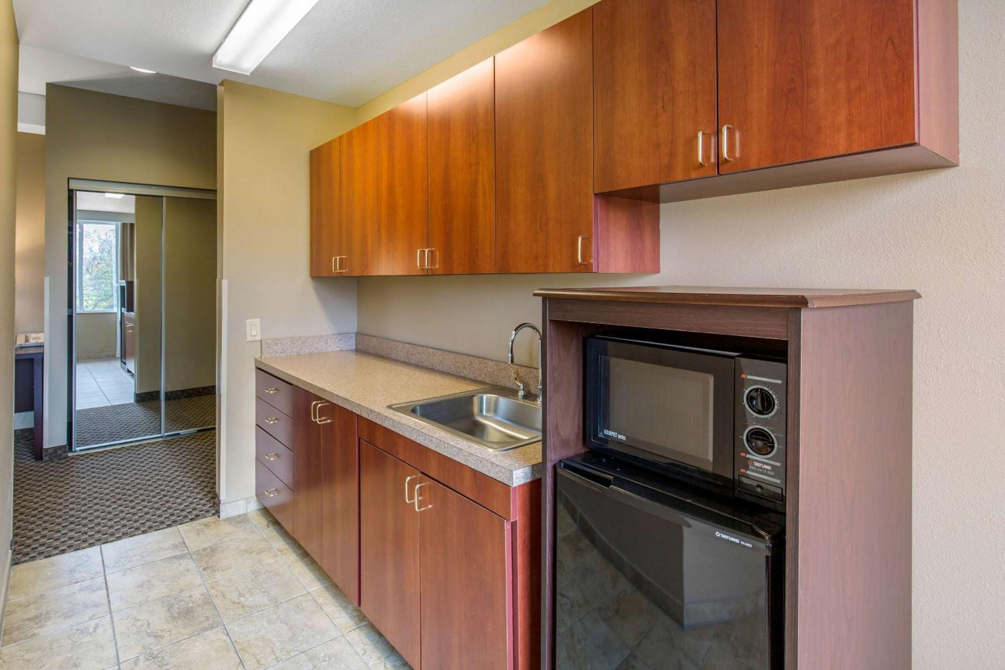Comfort Suites Seaford Zewnętrze zdjęcie
